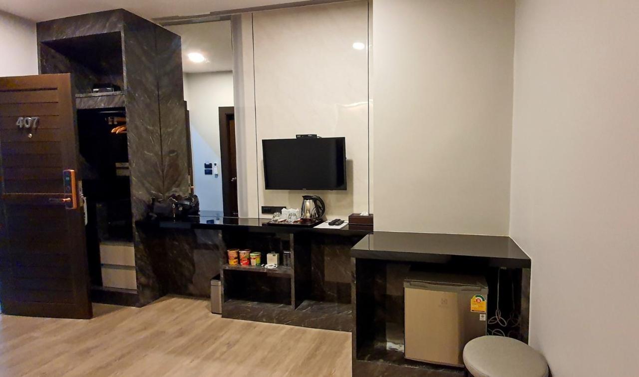 Orasa Hotel メーサイ エクステリア 写真